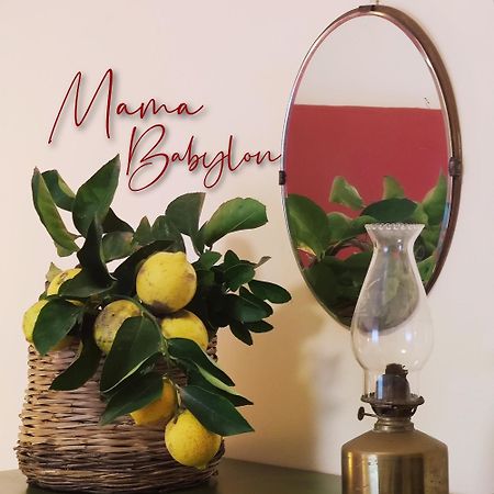 Mama Babylon Hotel ออลเบีย ภายนอก รูปภาพ
